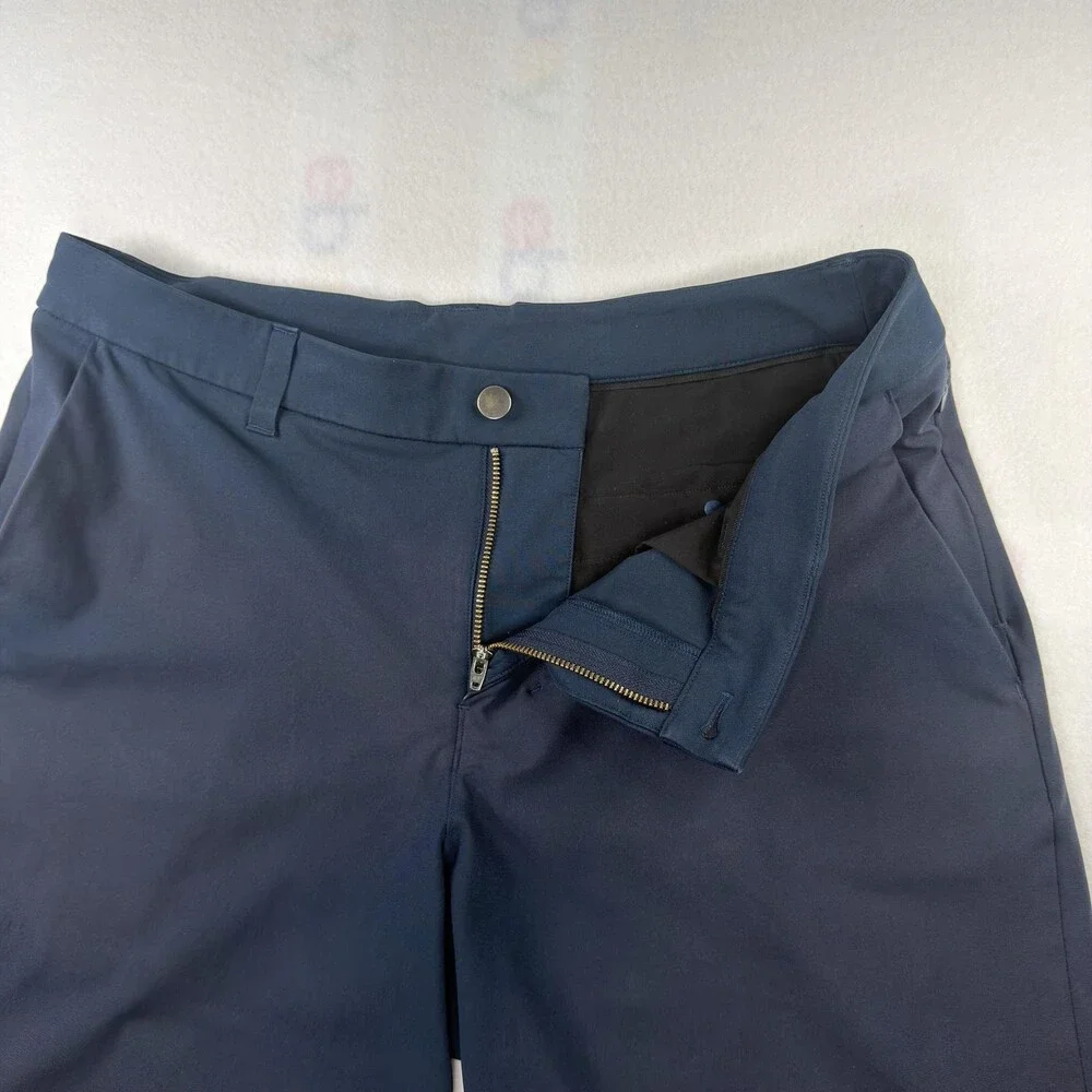 Lululemon Athletica Chino Shorts Mens 34 Blue 11 Inch Microfiber Casual Pockets